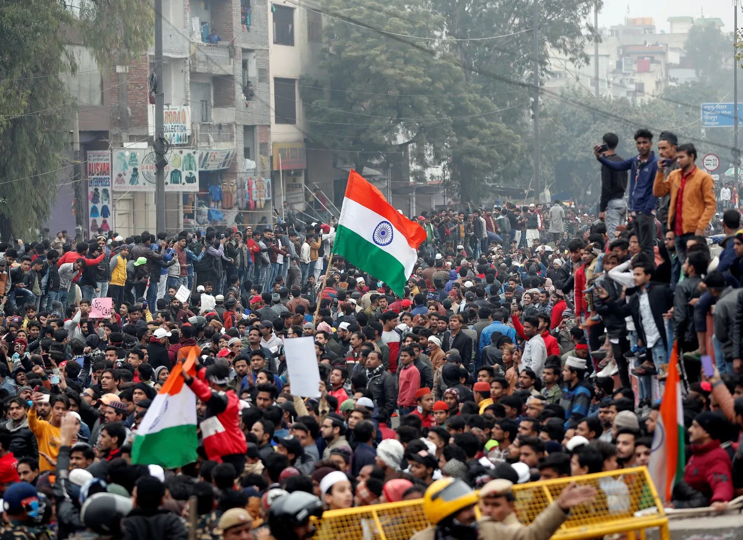 students-in-india-protest-in-a-new-fun-way-over-neet-exam-problems